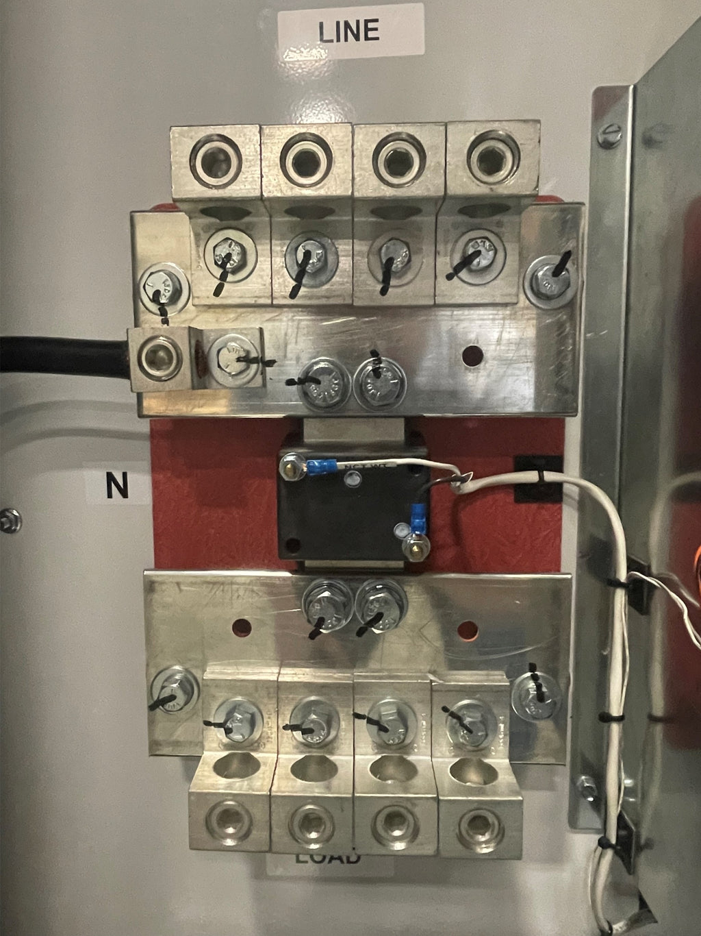 1200A Enclosed Breaker (NEW - IN STOCK)